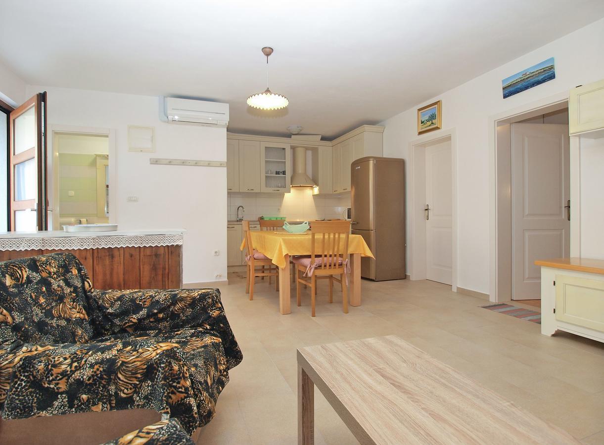 Apartments Ana 1707 Banjole Exterior foto